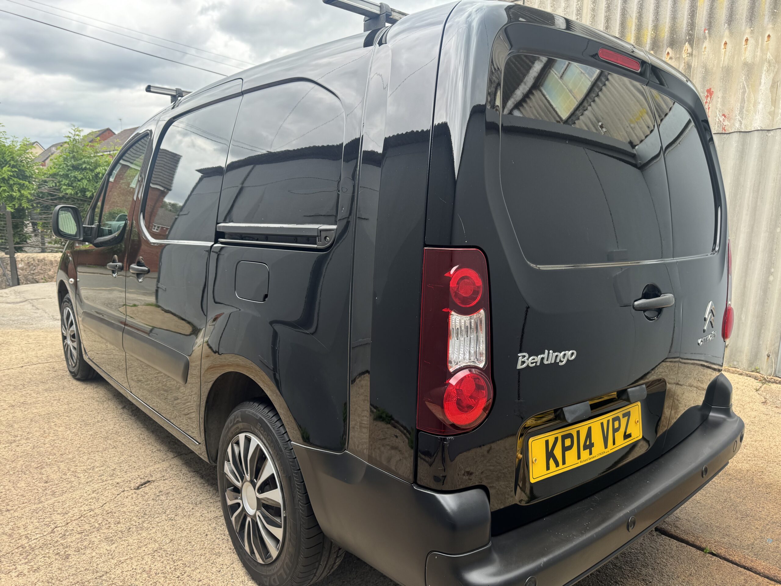 
								Citroen Berlingo LWB 1.6HDi 2014/14 full									