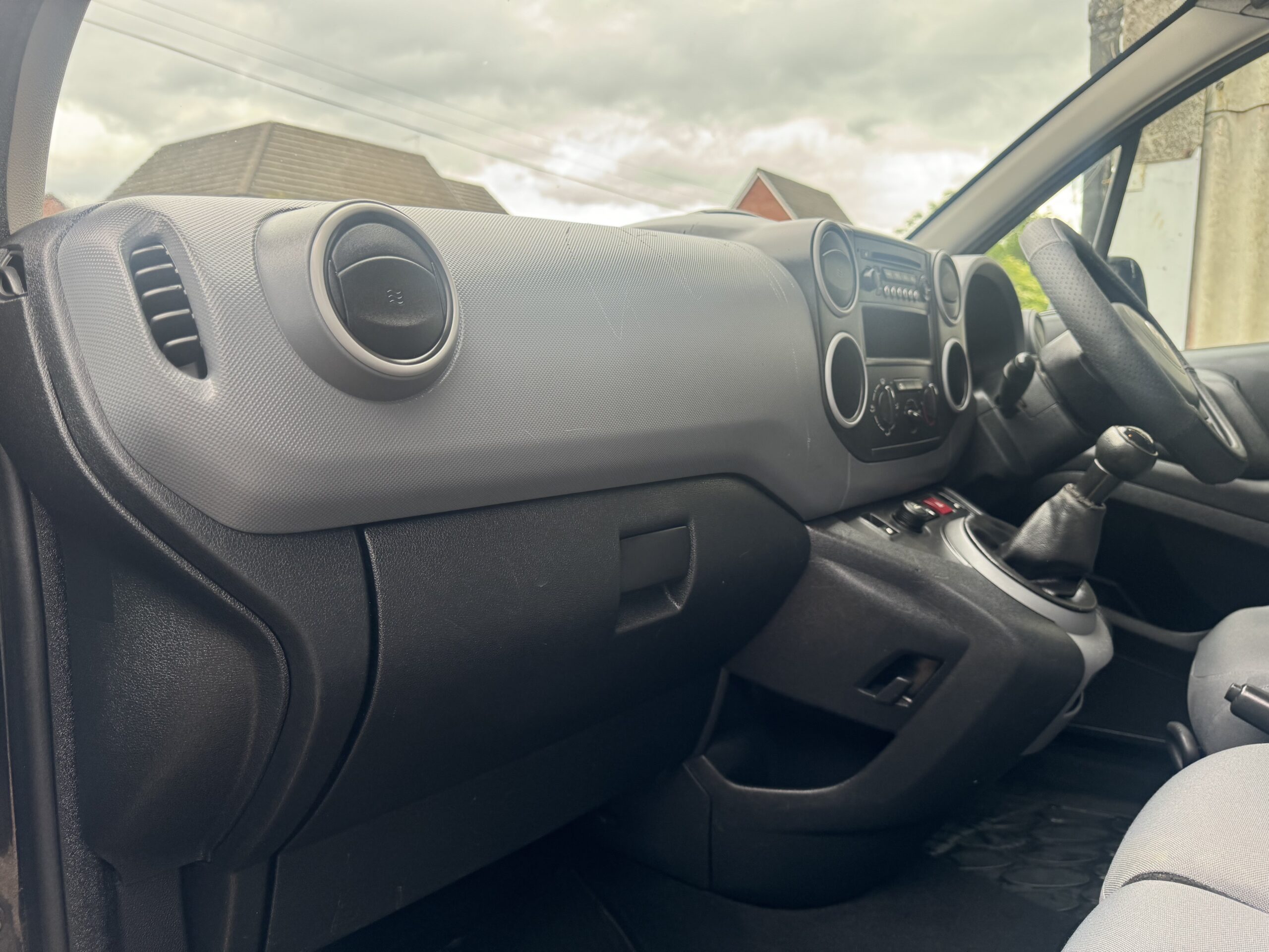 
								Citroen Berlingo LWB 1.6HDi 2014/14 full									